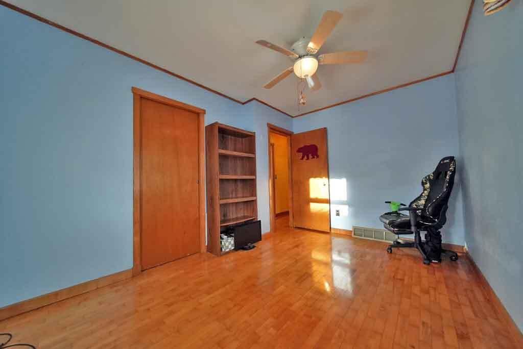 20 Cleaves Street Crystal, ME 04747 - Photo 30 of 63 closest-in-bedrooms