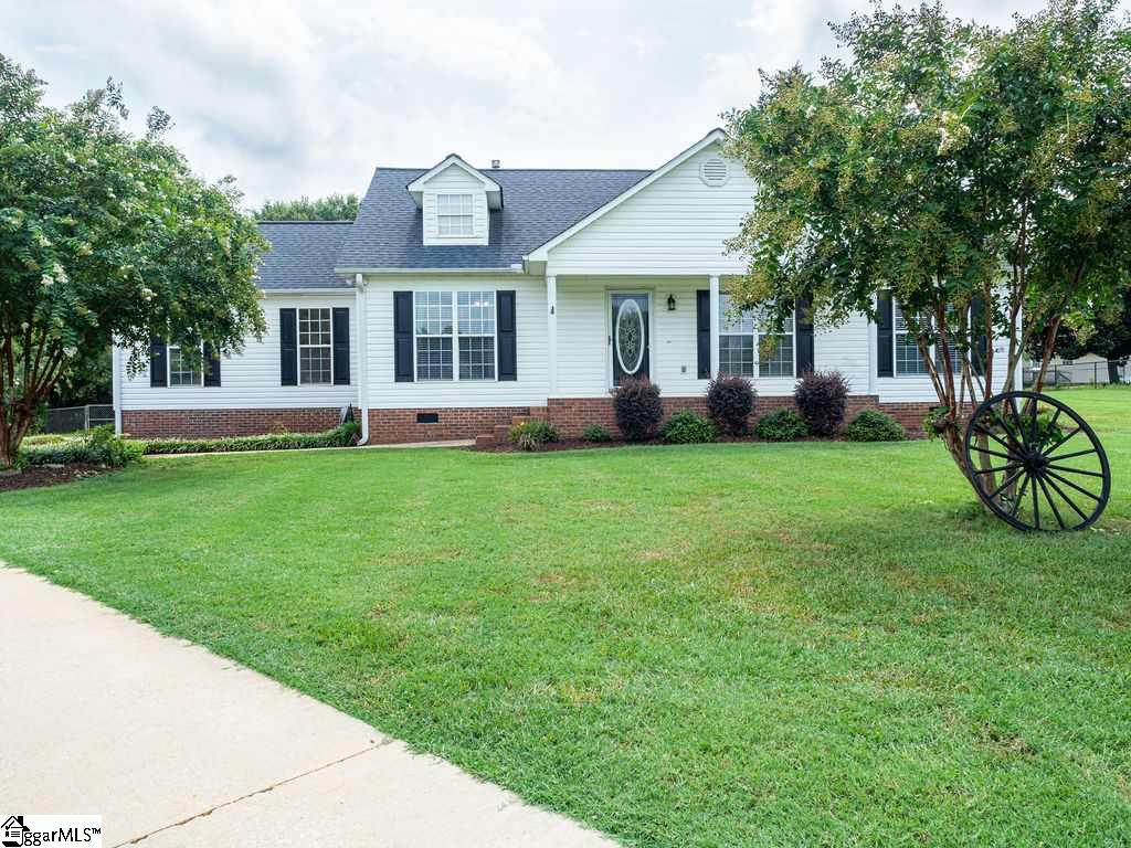 136 Cherrywood Road Woodruff, SC 29388 - Photo 2 of 20 Gallery Image 2