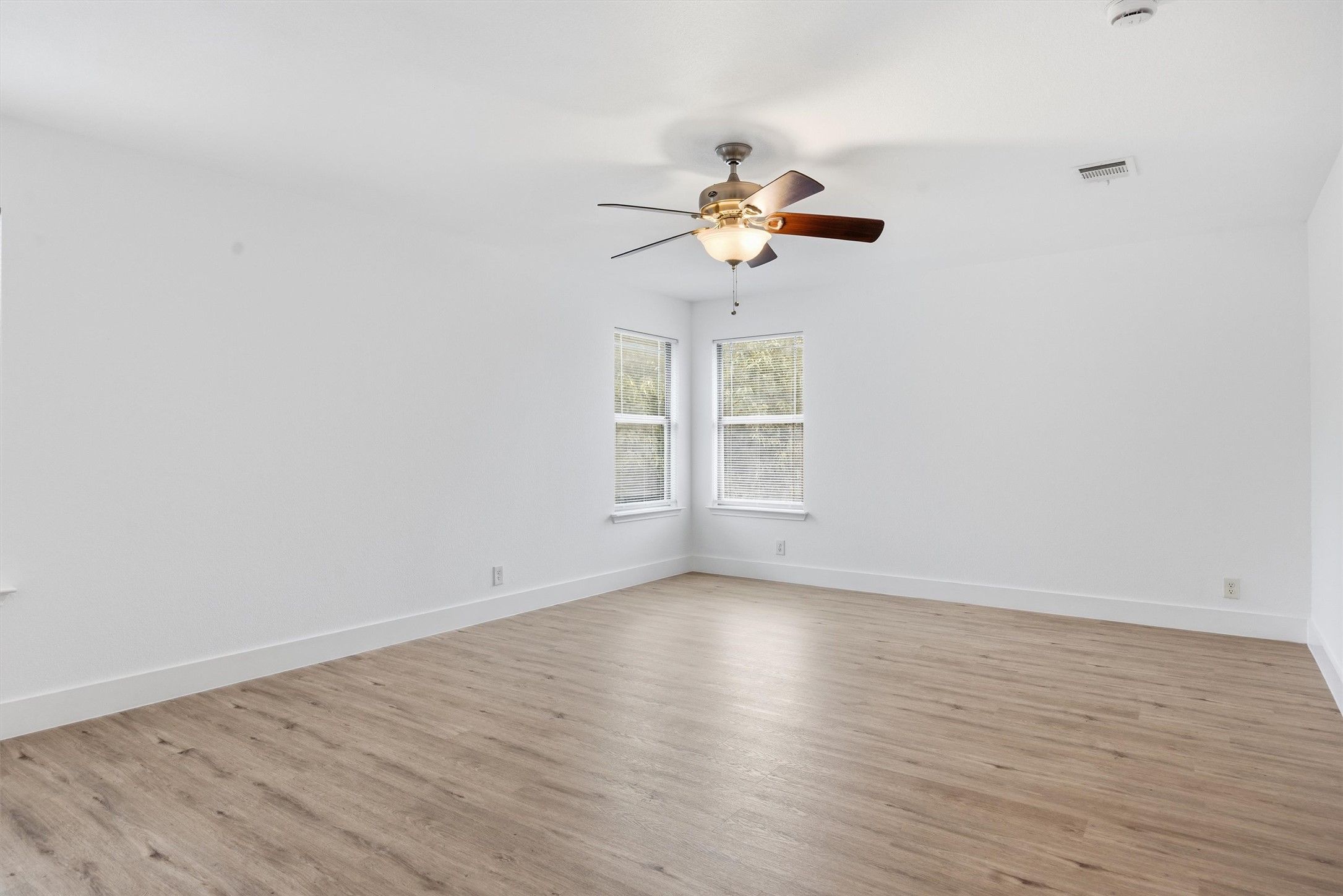 215 Myrtle Street Kyle, TX 78640 - Photo 29 of 37