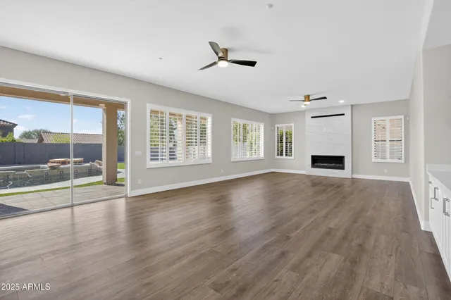 $7,500 | 10587 East Sheena Drive, Scottsdale, AZ 85255