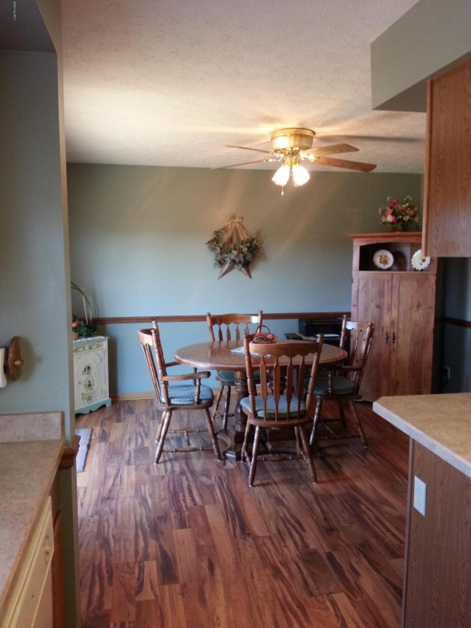 2533 Genesee Road Jonesville, MI 49250 - Photo 11 of 23 smith12.jpg