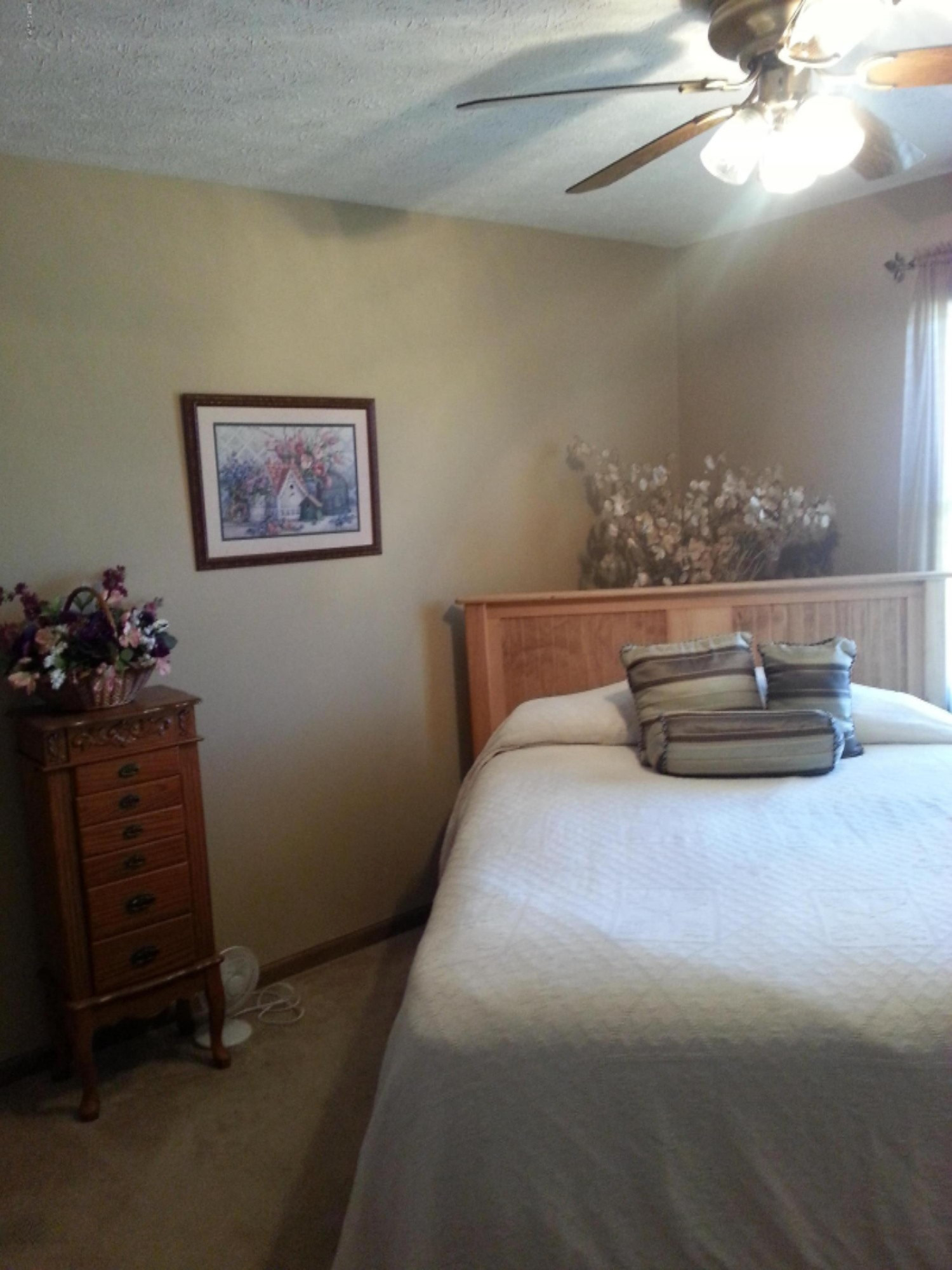 2533 Genesee Road Jonesville, MI 49250 - Photo 17 of 23 smitha2.jpg