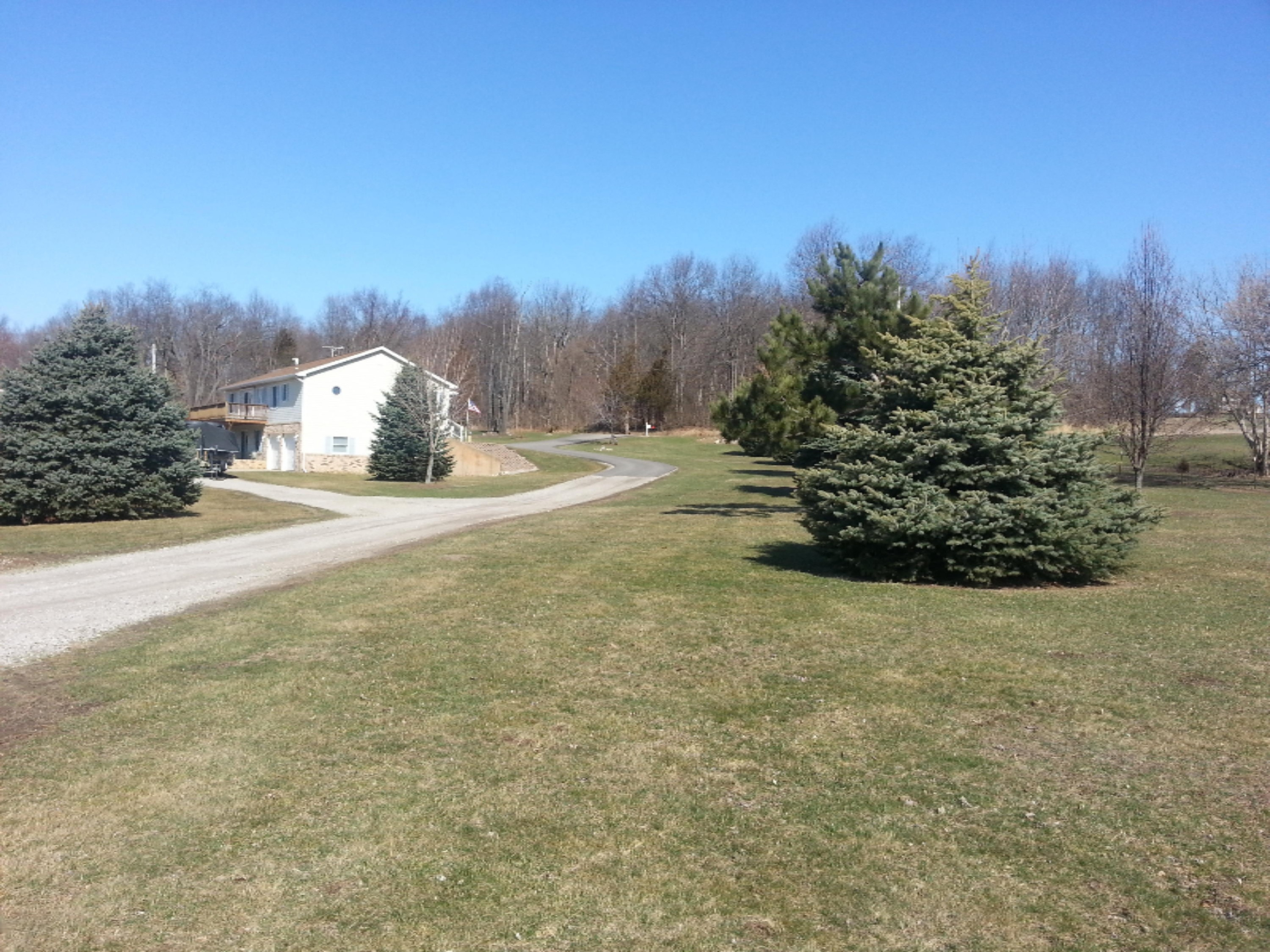 2533 Genesee Road Jonesville, MI 49250 - Photo 5 of 23 smith3.jpg