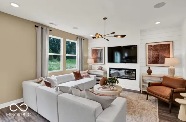 $354,900 | 3876 Sterling Drive, Whitestown, IN 46075