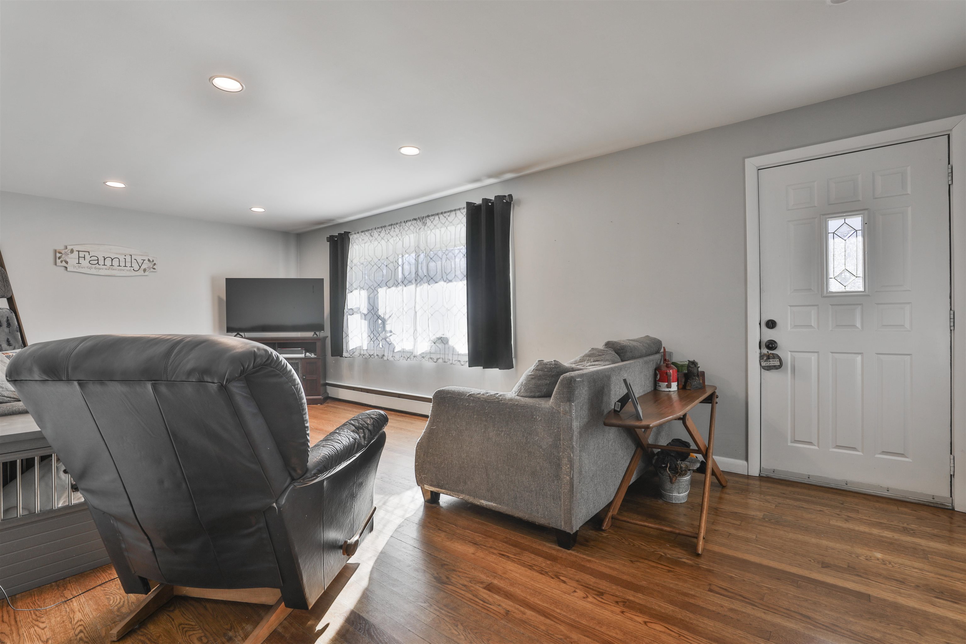 18 First Avenue Goffstown, NH 03045 - Photo 15 of 19 Gallery Image 15