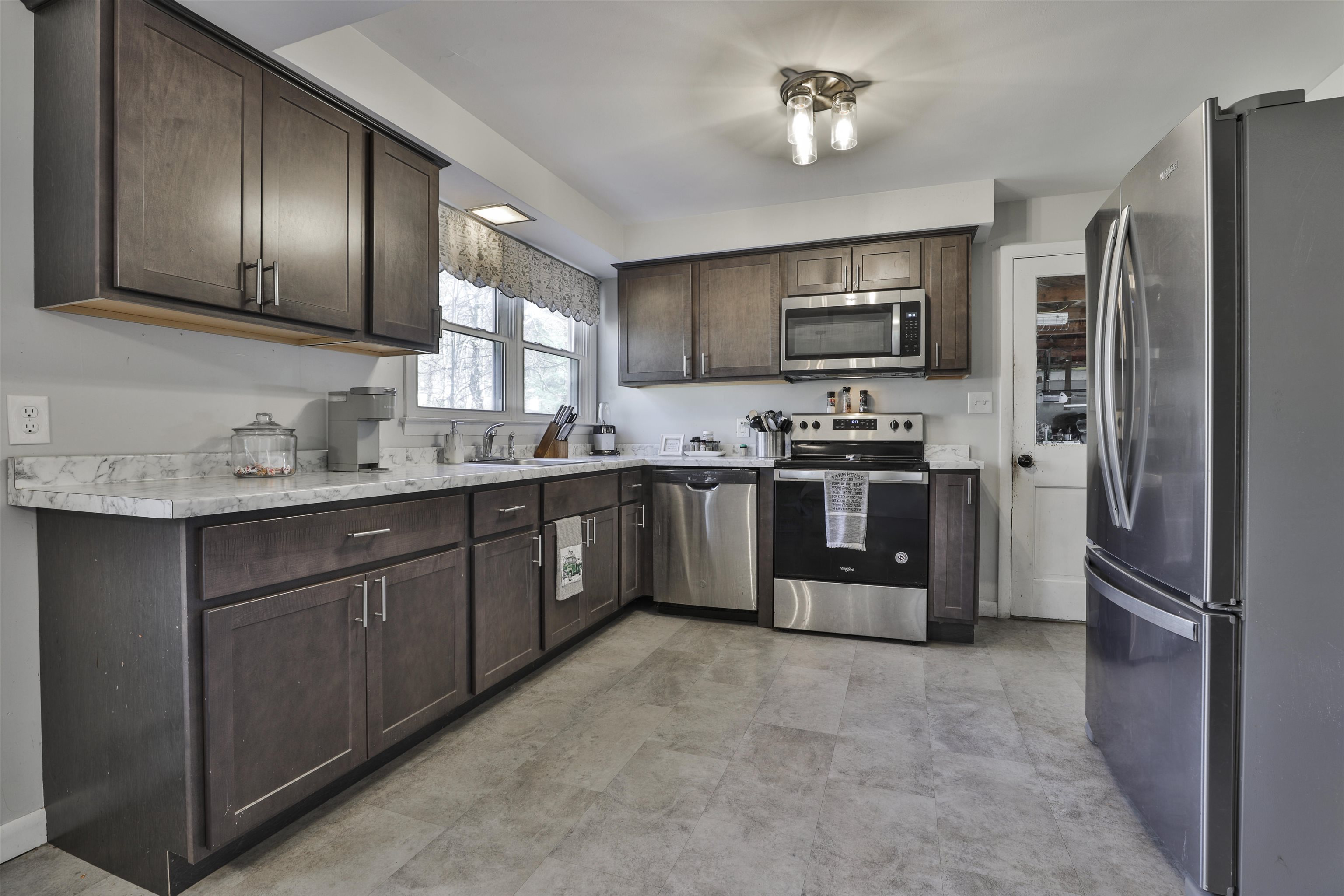 18 First Avenue Goffstown, NH 03045 - Photo 18 of 19 Gallery Image 18