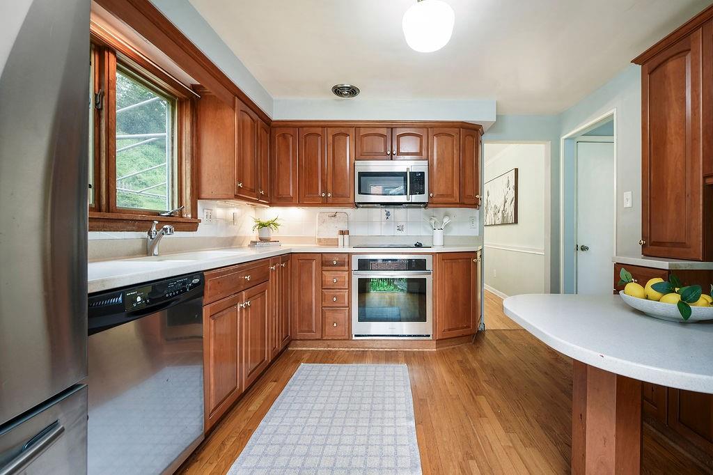 124 Washington Road Pittsburgh, PA 15221 - Photo 11 of 42 Gallery Image 11