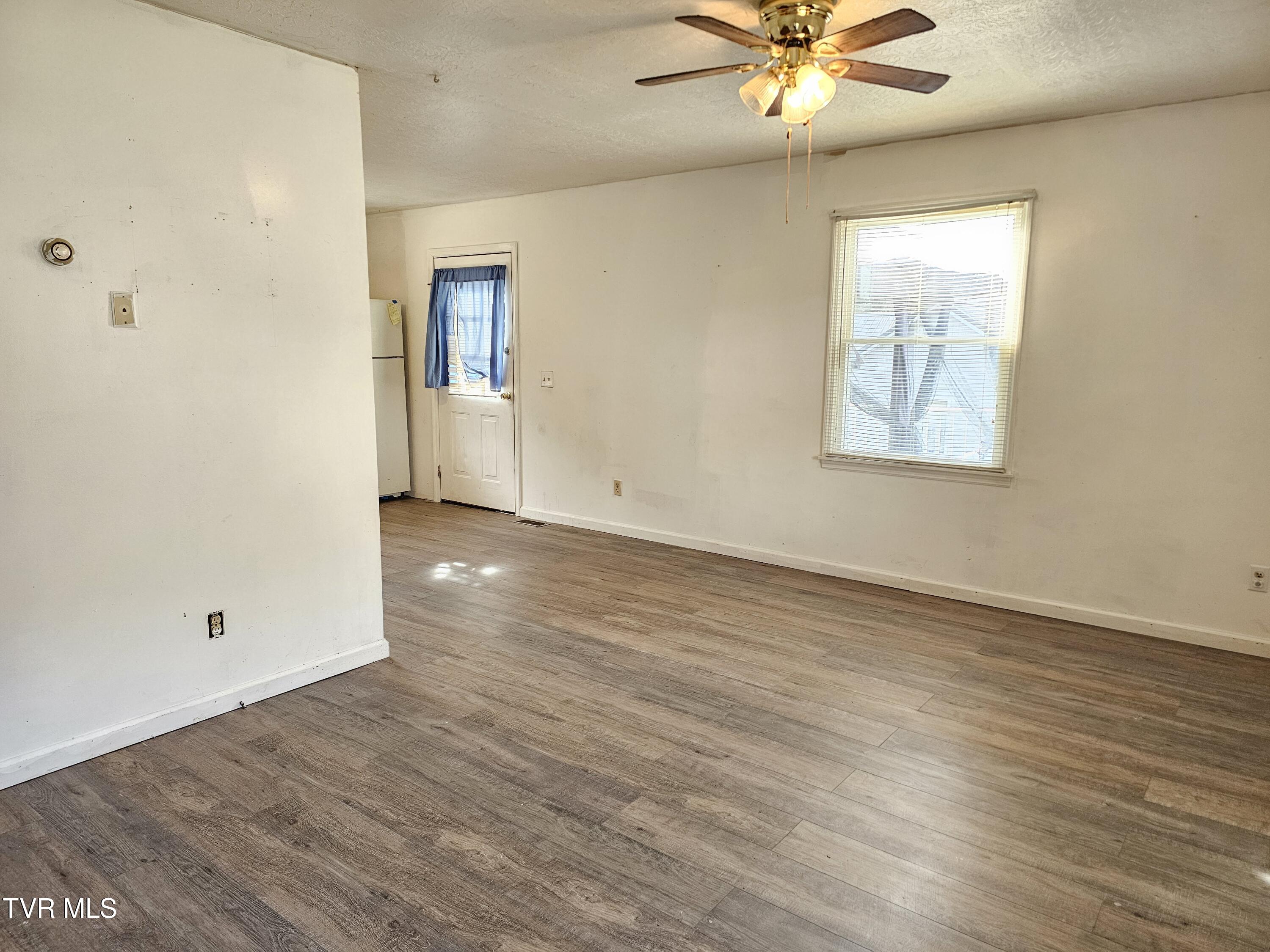 4 Timber Scent Dante, VA 24237 - Photo 11 of 22 9