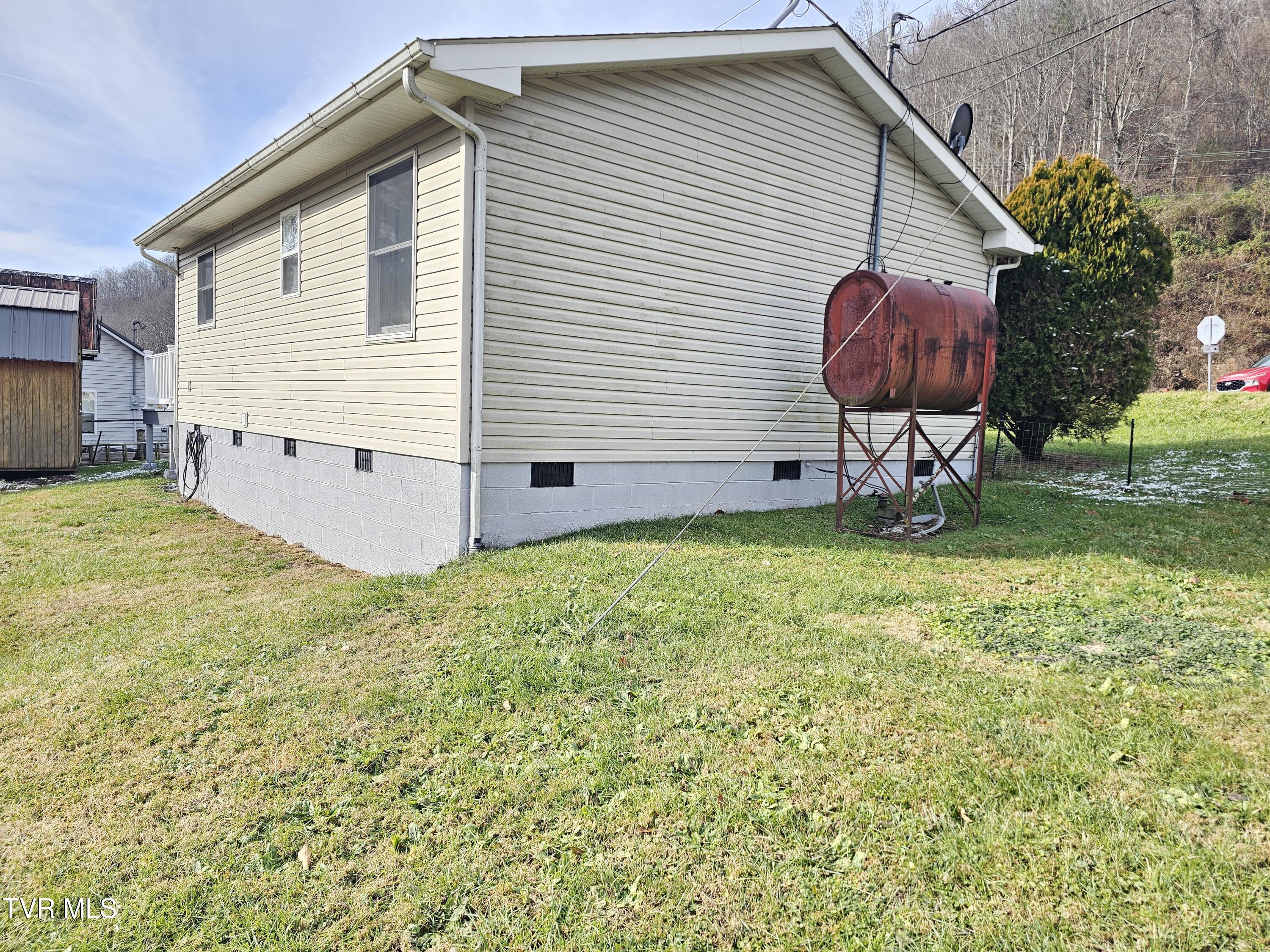 4 Timber Scent Dante, VA 24237 - Photo 8 of 22 6