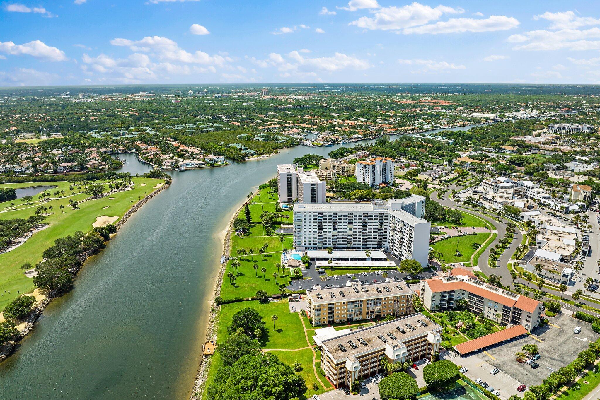 336 Golfview Road, Unit 619 North Palm Beach, FL 33408 - Photo 40 of 55 Aerial 3