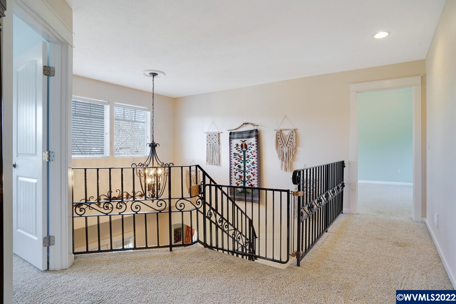 1490 Glory Ridge Court Northwest Salem, OR 97304 - Photo 15 of 41