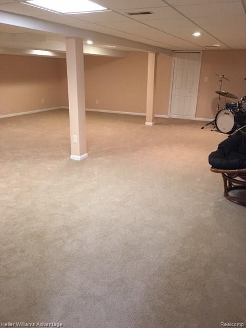 26049 Drake Road Farmington Hills, MI 48331 - Photo 6 of 30