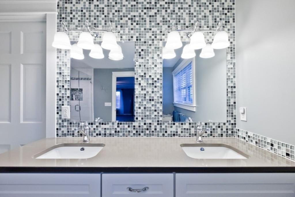 176 Hight Road Biddeford, ME 04005 - Photo 25 of 35 Stunning tile back splash with...