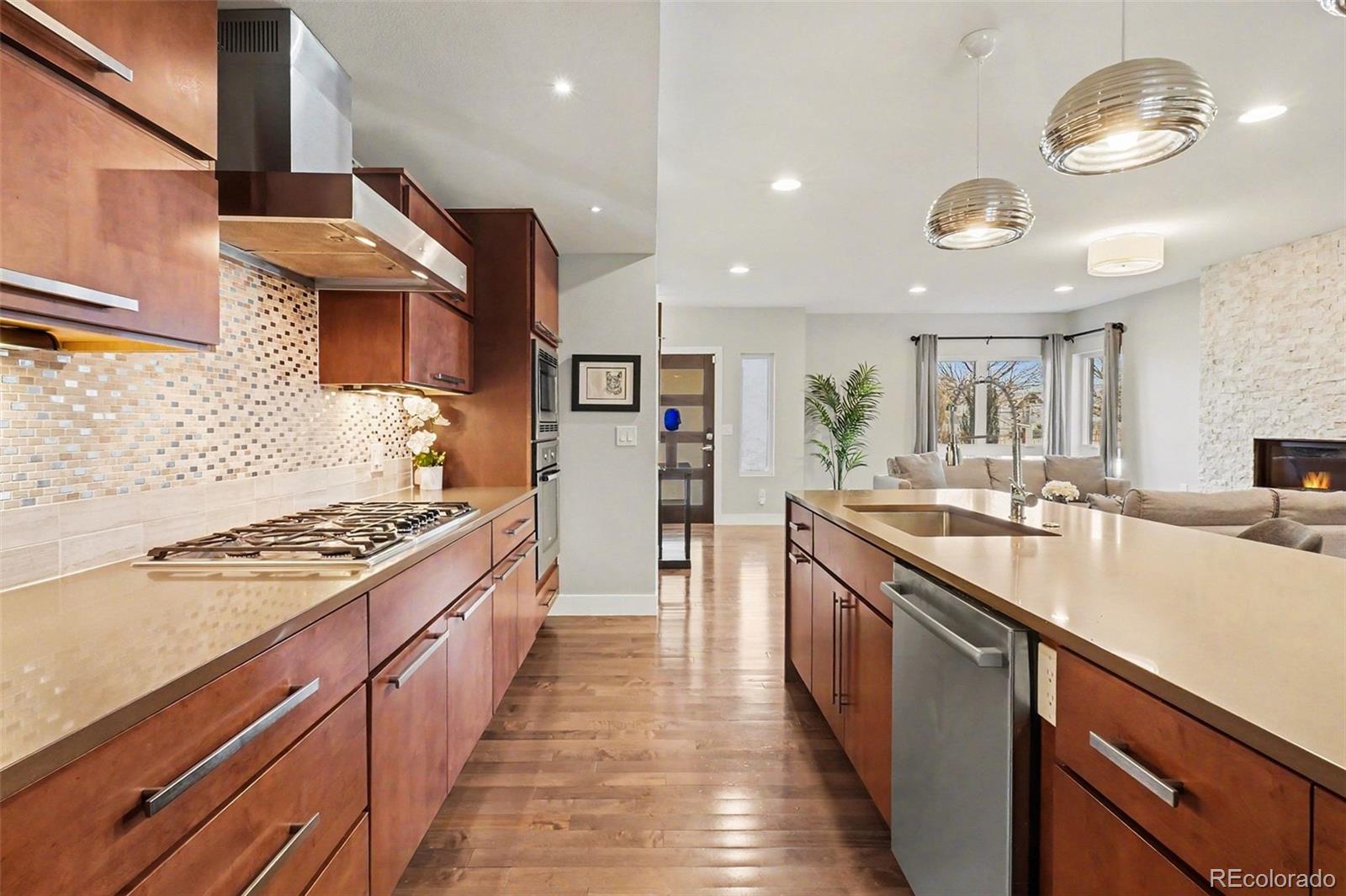 3545 Zuni Street Denver, CO 80211 - Photo 10 of 38