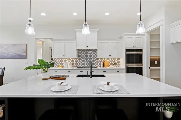 $979,900 | 9953 South Peregrine Falcon Avenue, Nampa, ID 83686
