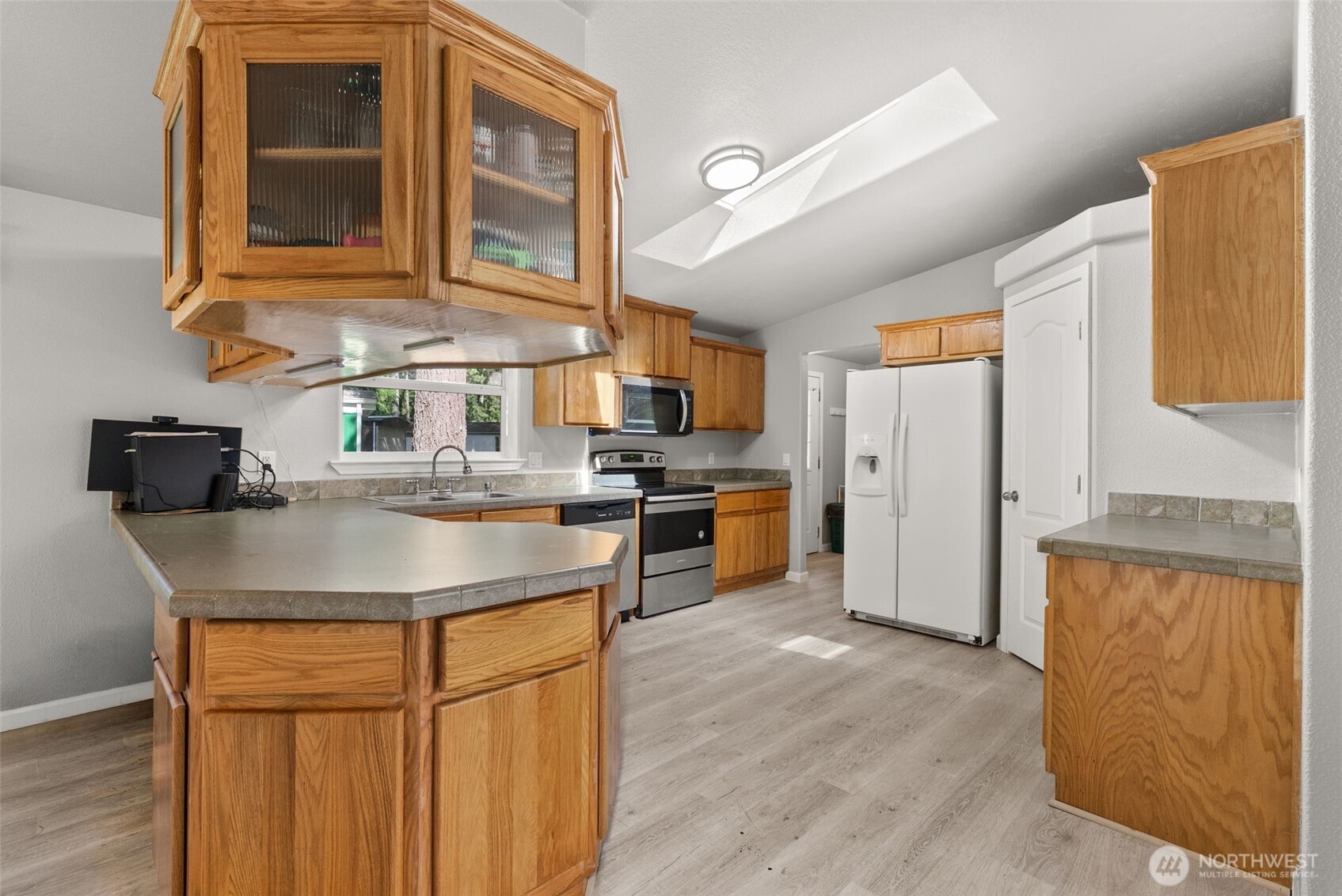 17340 Sargent Road Southwest, Unit 8 Rochester, WA 98579 - Photo 9 of 28 Gallery Image 9