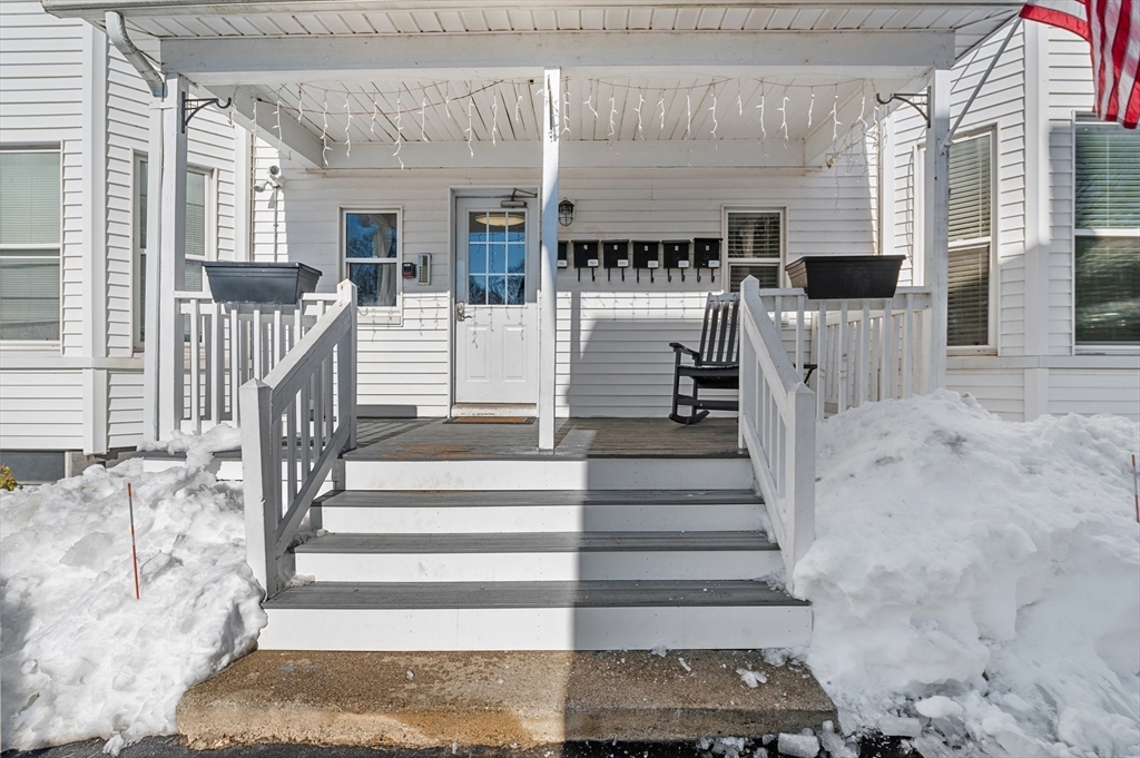 5-7 Vernon Street, Unit 1 Haverhill, MA 01835 - Photo 21 of 22 a view of entryway and hall