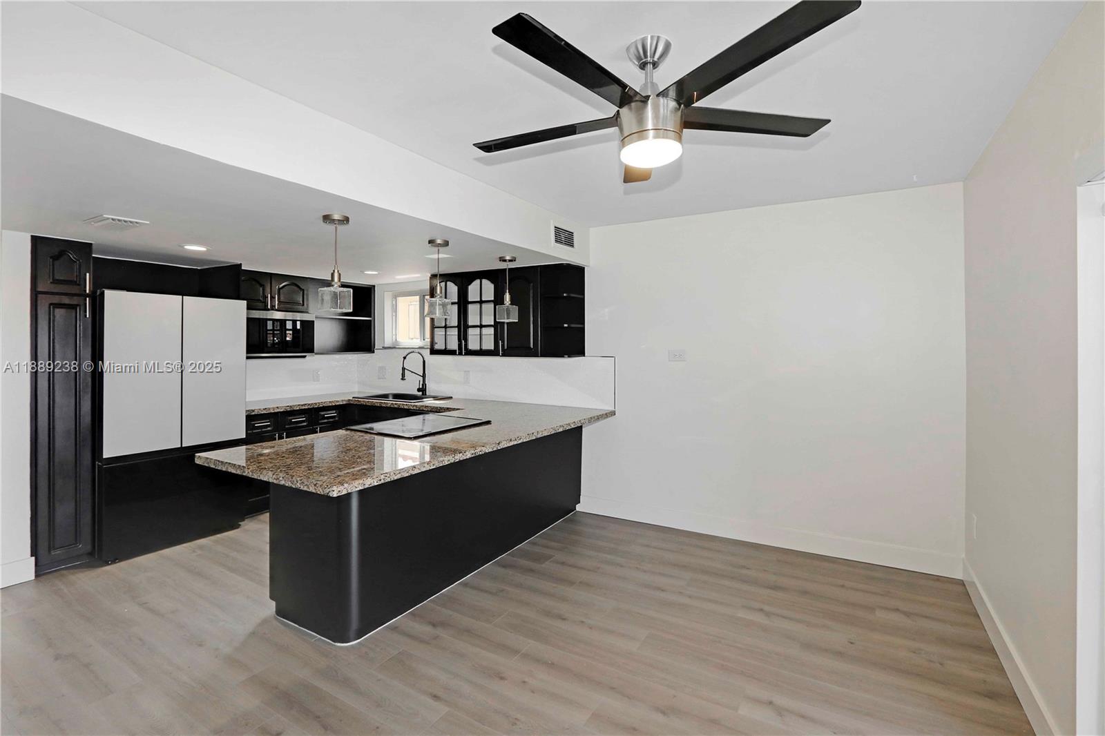 5530 West 26th Court, Unit 201 Hialeah, FL 33016 - Photo 11 of 32