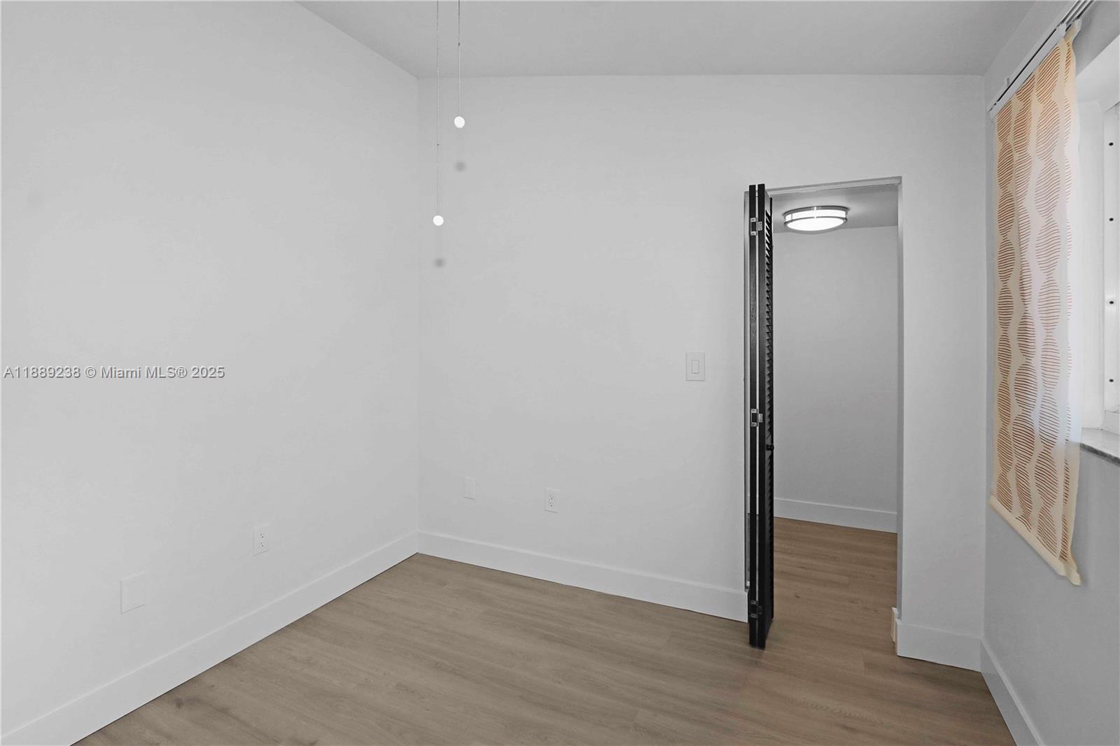 5530 West 26th Court, Unit 201 Hialeah, FL 33016 - Photo 25 of 32