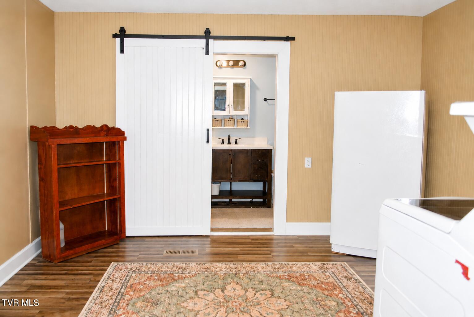 225 Shaw Road Chuckey, TN 37641 - Photo 10 of 33 laundry room 3