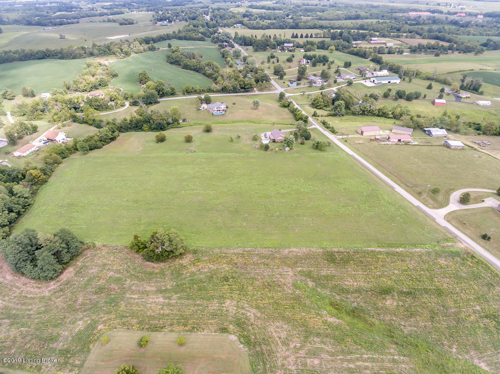 6600 Smithfield Road Smithfield, KY 40068 - Photo 14 of 18 This optimal parcel is hard to come by in terms of shape and topography, and could accommodate gardens/crops, small livestock, a horse and modest paddock, or a dream pool. There are a variety of homes that would be perfect for the parcel!