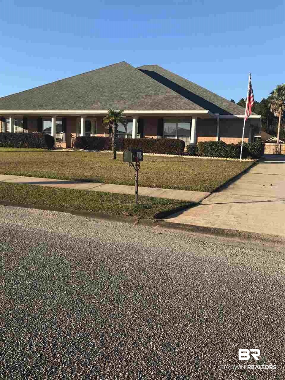 335 Manchester Lane Foley, AL 36535 - Photo 1 of 33 Beautiful home at a great price in Collinwood.