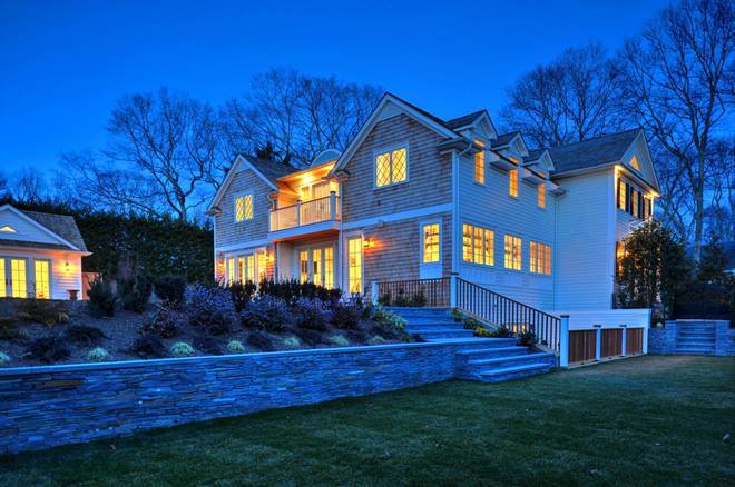 56 Wireless Road East Hampton, NY 11937 - Photo 2 of 23 Gallery Image 2