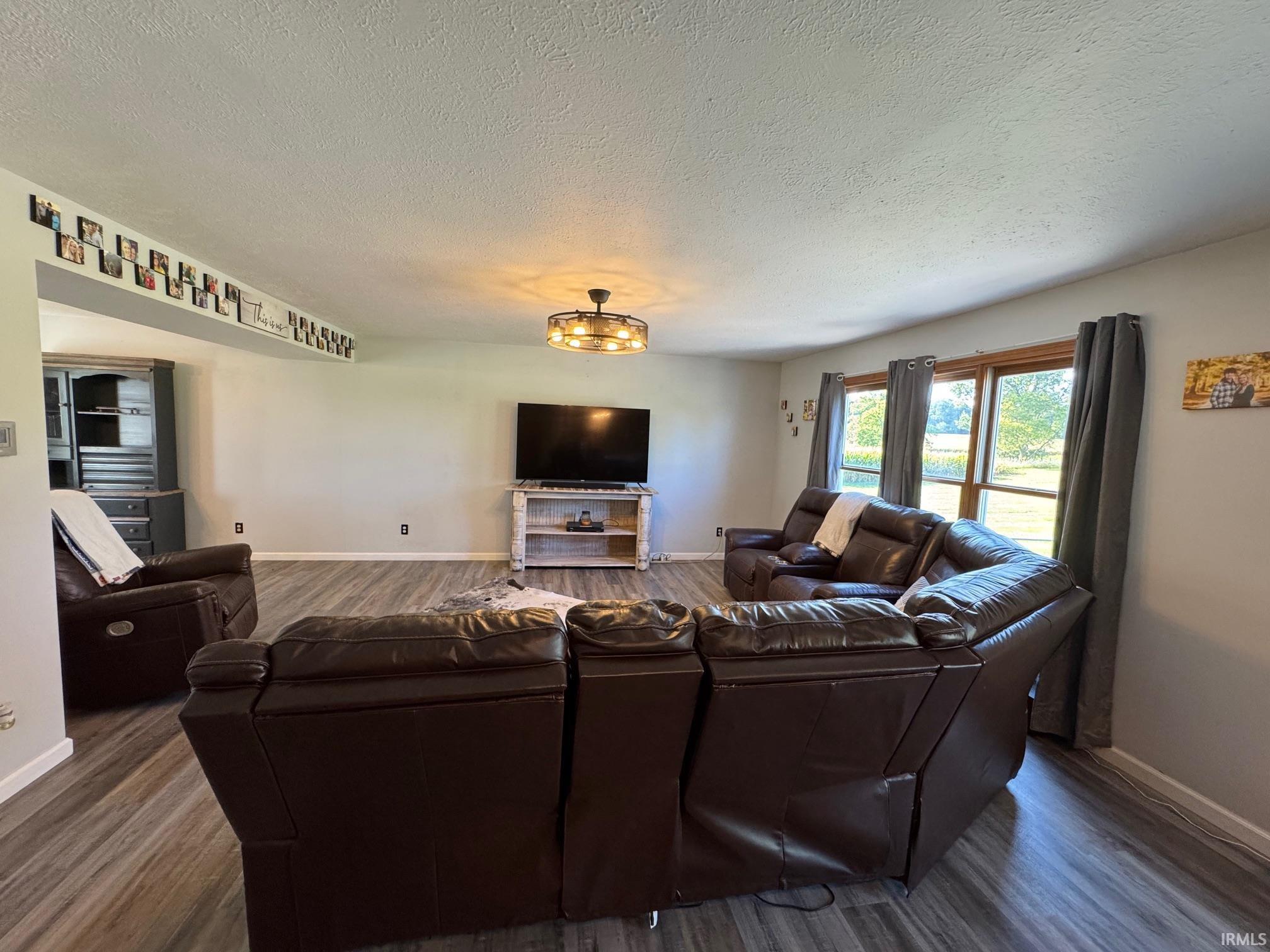 8752 East 400 North Rochester, IN 46975 - Photo 8 of 34 Gallery Image 8