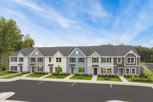 $219,990 | 631 Big Bend Court, Unit 101, White House, TN 37188