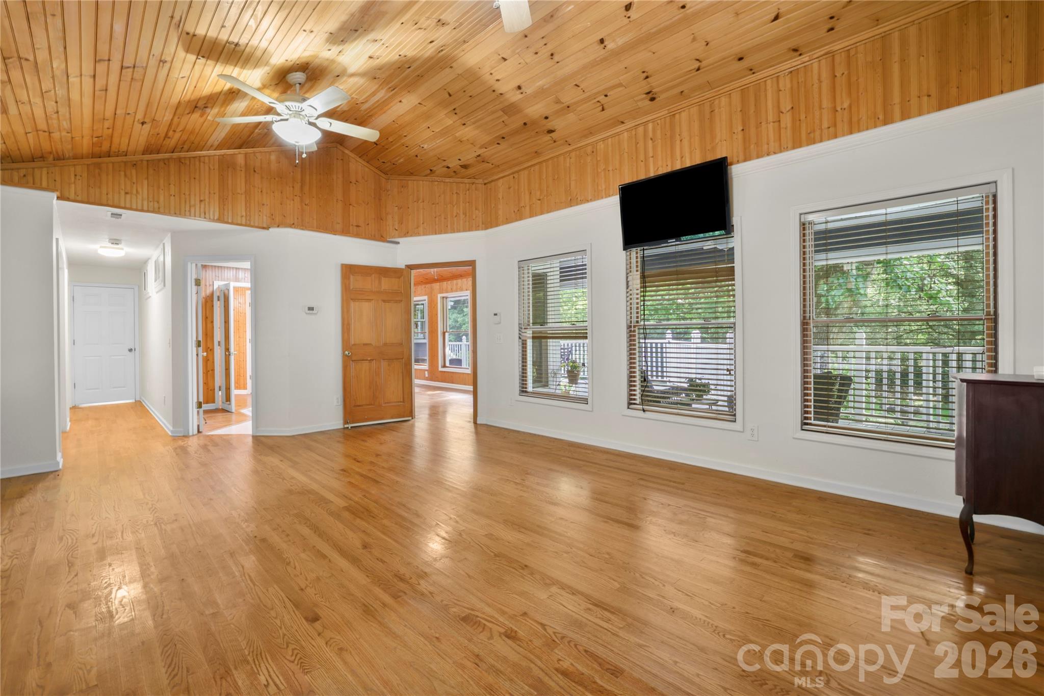 645 West Fork Creek Road Saluda, NC 28773 - Photo 12 of 48