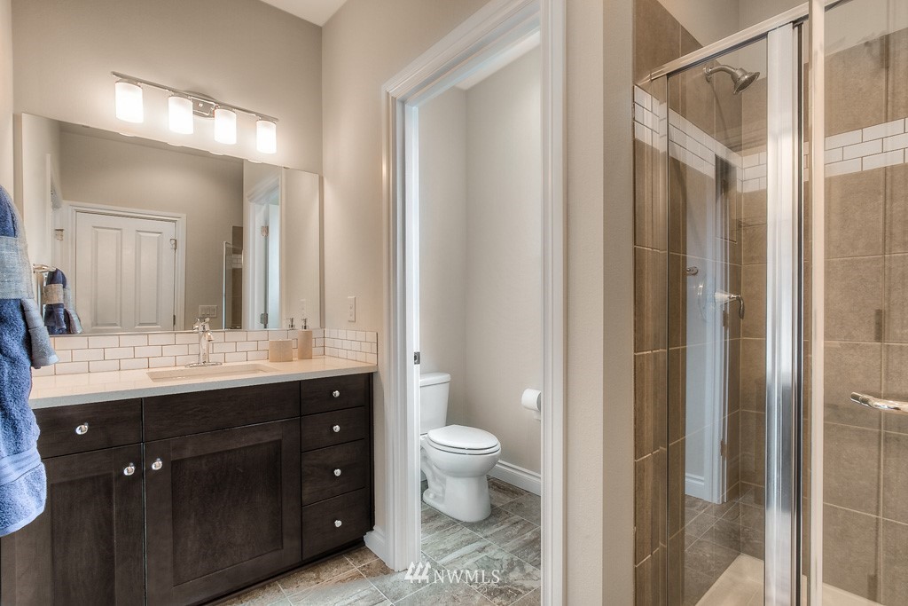 18608 177th Place Southeast, Unit 9 Renton, WA 98058 - Photo 3 of 25 Gallery Image 3