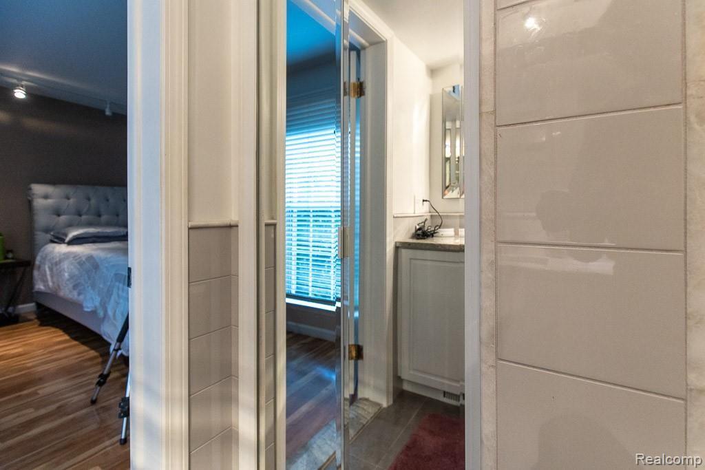 31775 Ridgeside Drive, Unit 22 Farmington Hills, MI 48334 - Photo 30 of 44