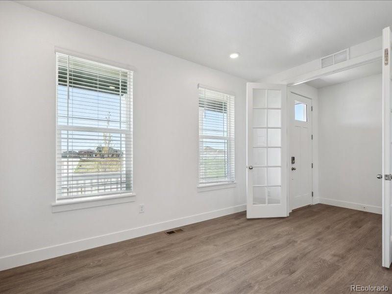 1102 Ridgefield Drive Berthoud, CO 80513 - Photo 3 of 34 Gallery Image 3