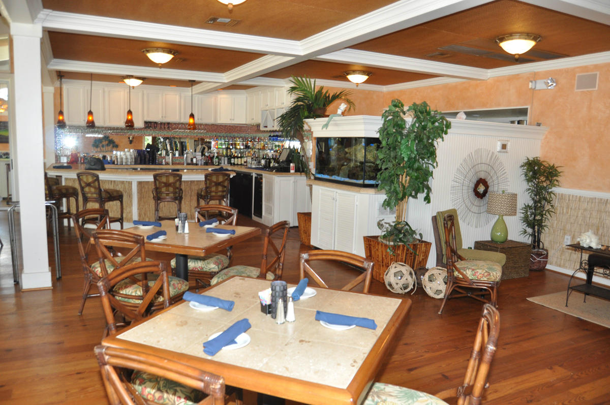 3910 Back Bay Drive, Unit 235 Jupiter, FL 33477 - Photo 40 of 51 Marina Bar