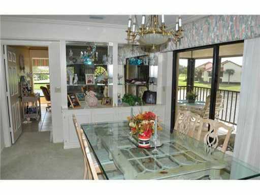 3910 Back Bay Drive, Unit 235 Jupiter, FL 33477 - Photo 9 of 51 Dining Room