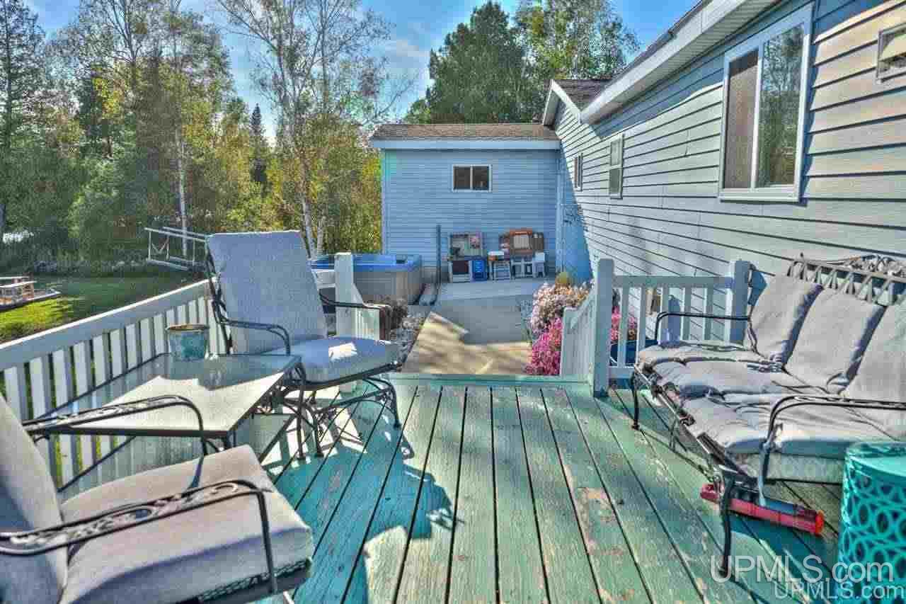 3163 North Gulliver Lake Road Gulliver, MI 49840 - Photo 12 of 49