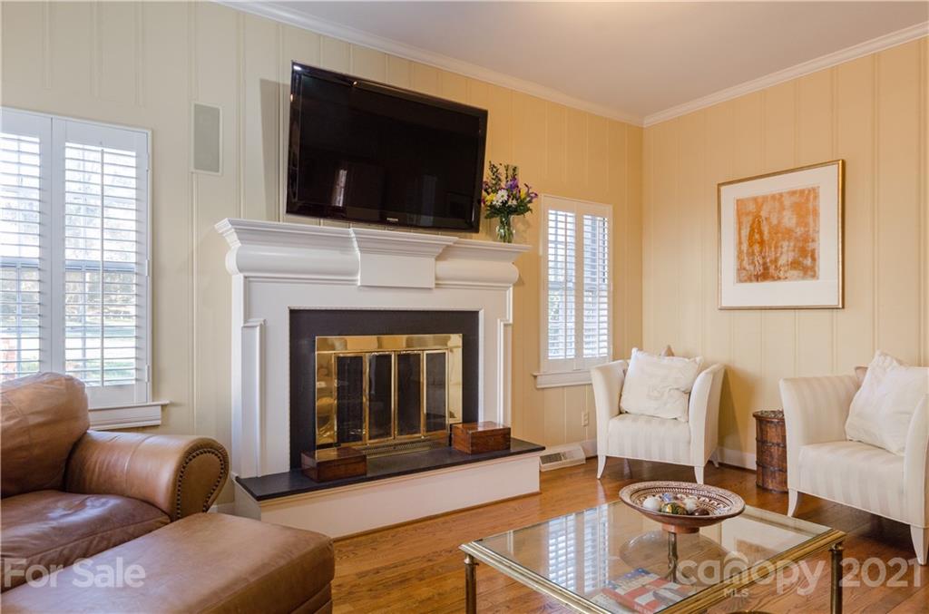 2011 South Wendover Road Charlotte, NC 28211 - Photo 17 of 46