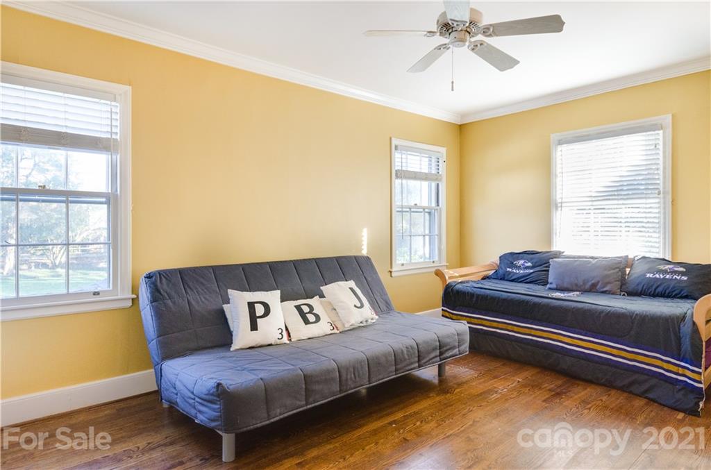 2011 South Wendover Road Charlotte, NC 28211 - Photo 25 of 46