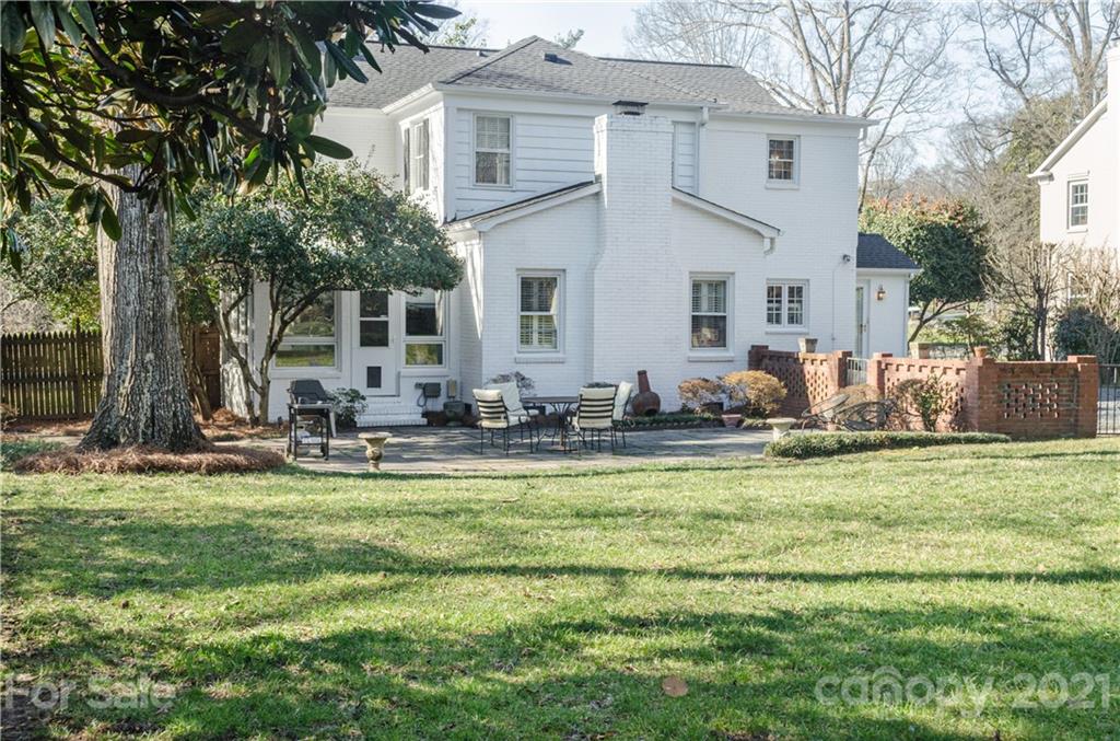 2011 South Wendover Road Charlotte, NC 28211 - Photo 38 of 46