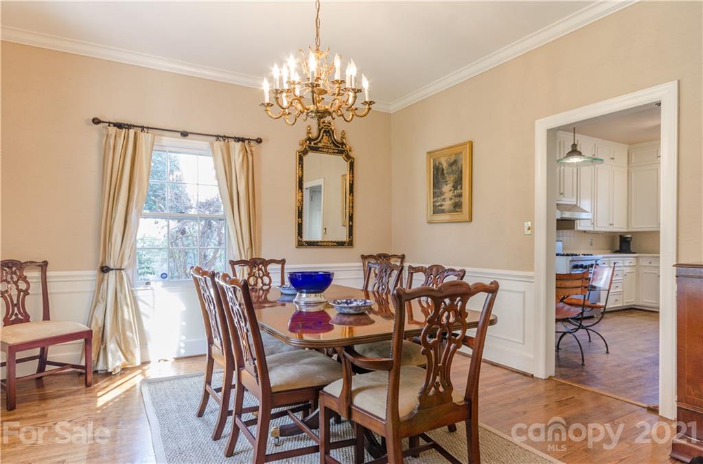 2011 South Wendover Road Charlotte, NC 28211 - Photo 6 of 46
