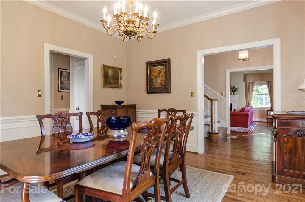 2011 South Wendover Road Charlotte, NC 28211 - Photo 7 of 46