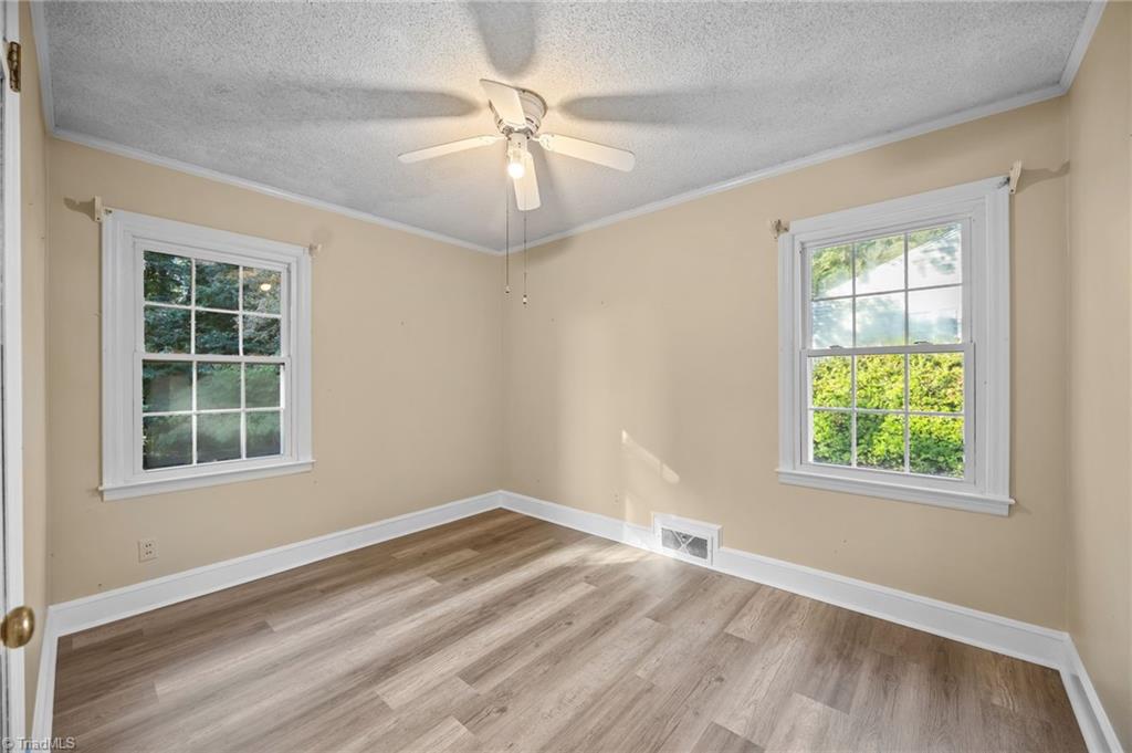 615 Paris Street Graham, NC 27253 - Photo 16 of 33