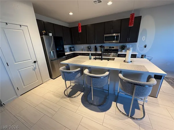 $3,300 | 9702 Sapphire Rim Avenue, Las Vegas, NV 89148