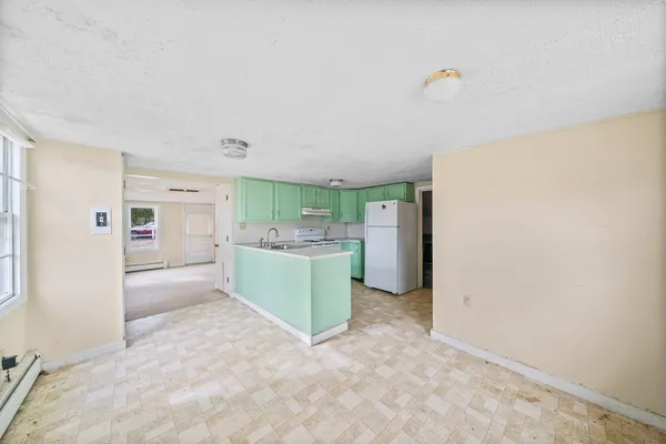 $349,900 | 3 Short Neck Road, Wareham, MA 02532