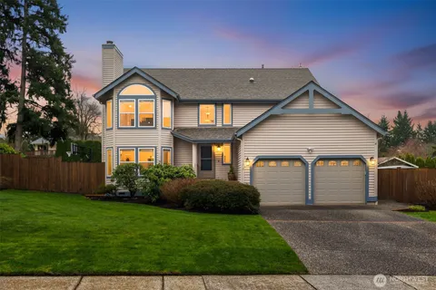 $1,570,000 | 15617 Northeast 113th Court, Redmond, WA 98052