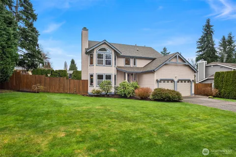 $1,570,000 | 15617 Northeast 113th Court, Redmond, WA 98052