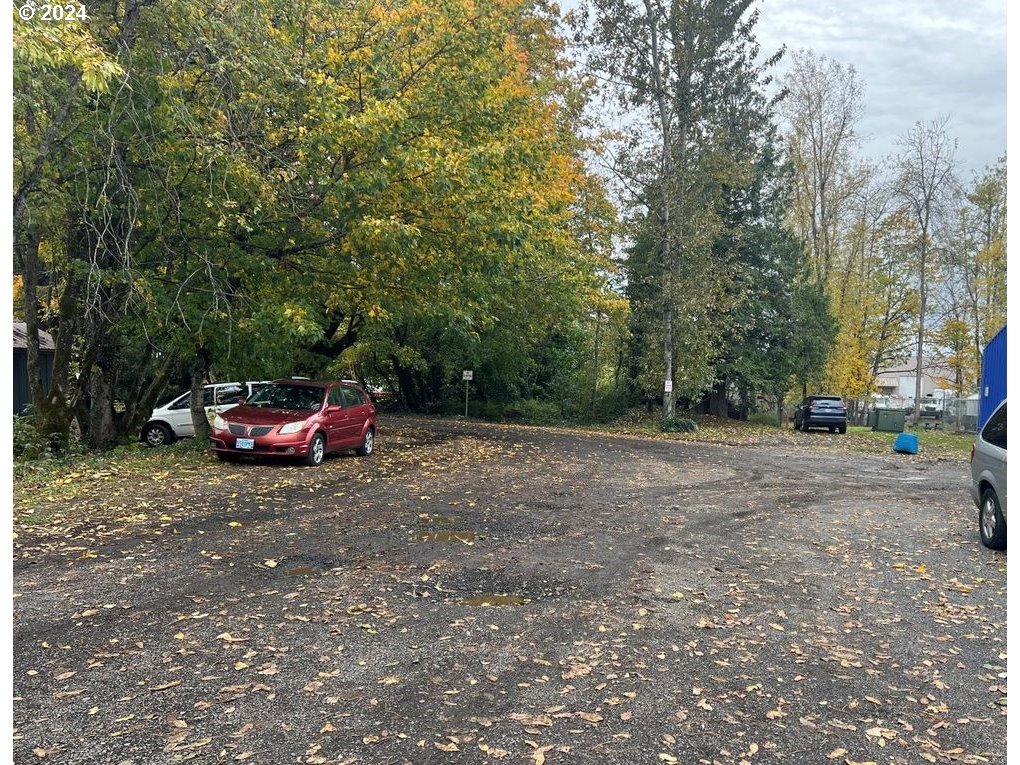 Northeast 6th Street Gresham, OR 97030 - Photo 17 of 21