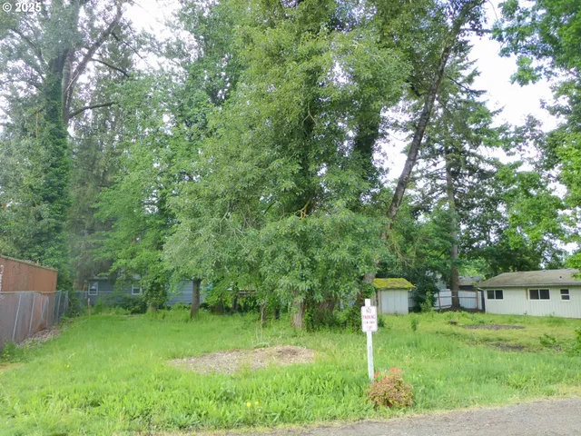 $135,000 | Northeast 6th Street, Gresham, OR 97030