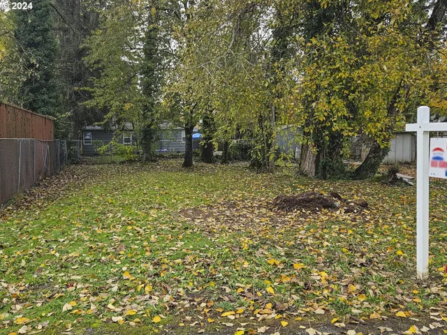 $135,000 | Northeast 6th Street, Gresham, OR 97030