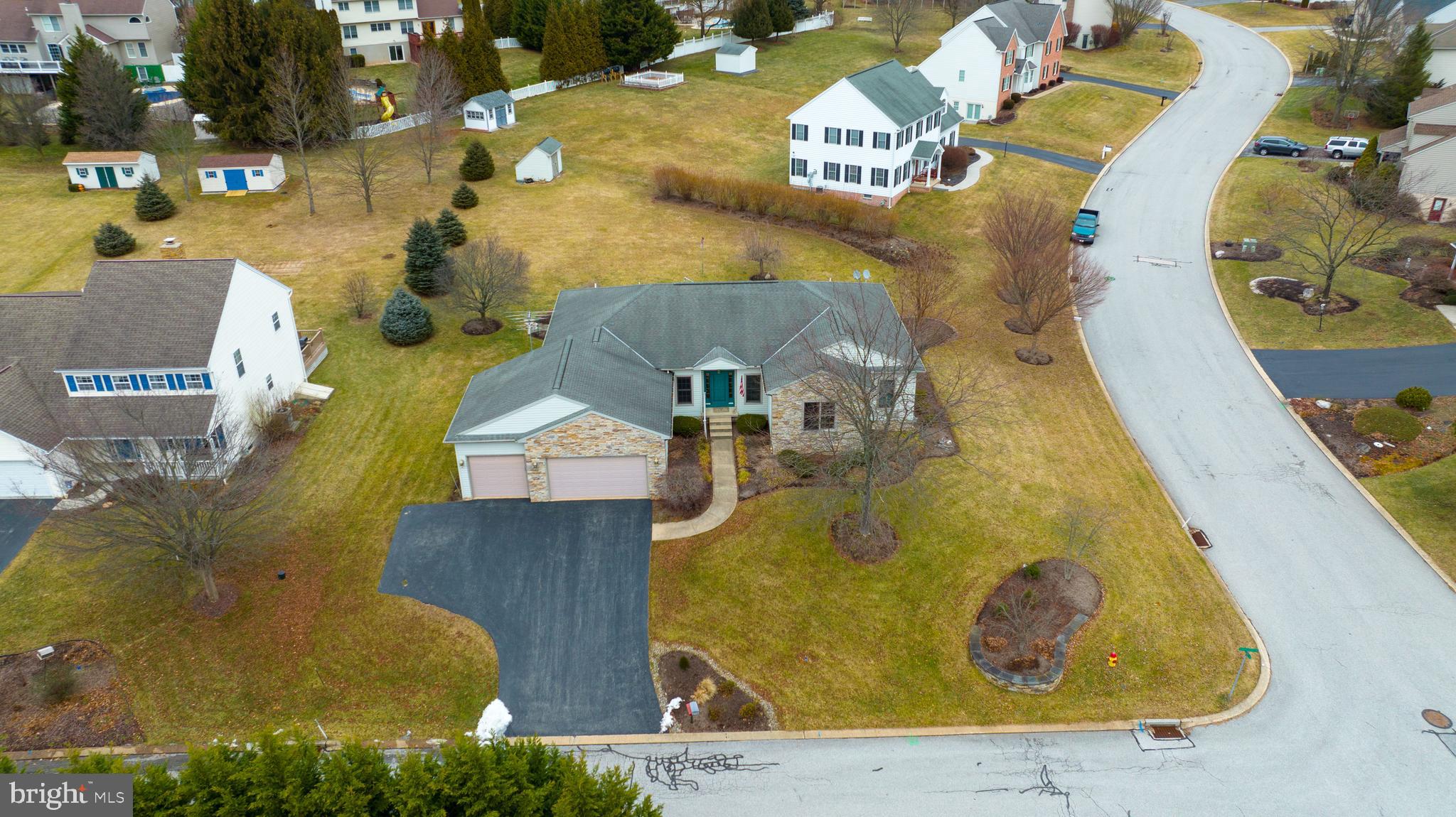 1650 Sorrel Ridge Road New Freedom, PA 17349 - Photo 2 of 32